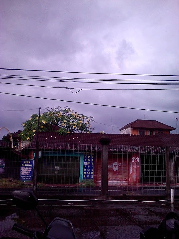 Jalan Raya Mas