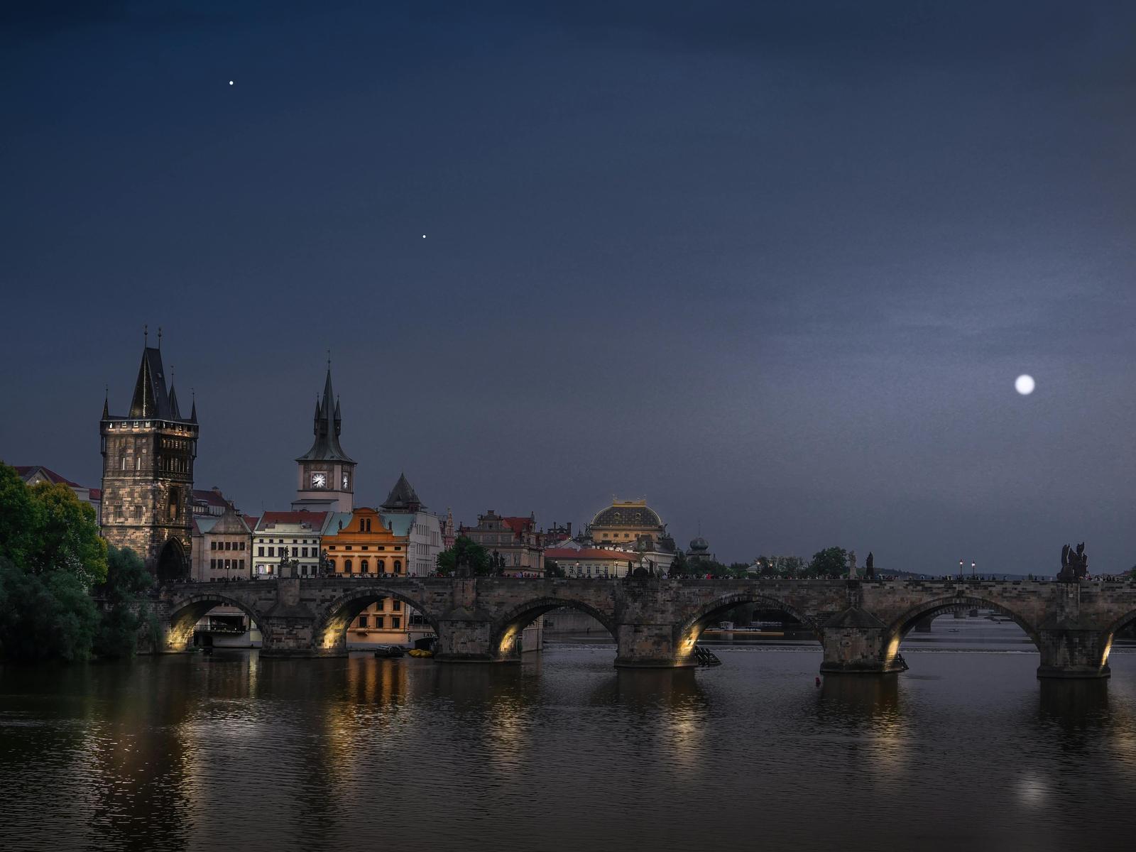 Charles Bridge 3