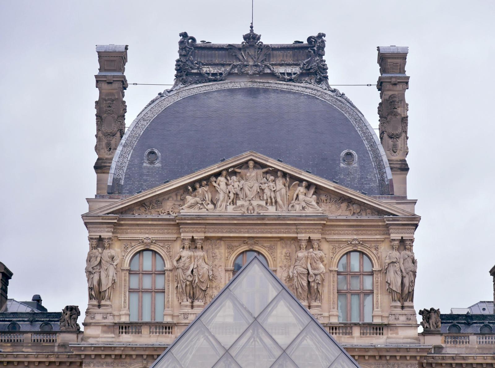 Louvre Museum 2