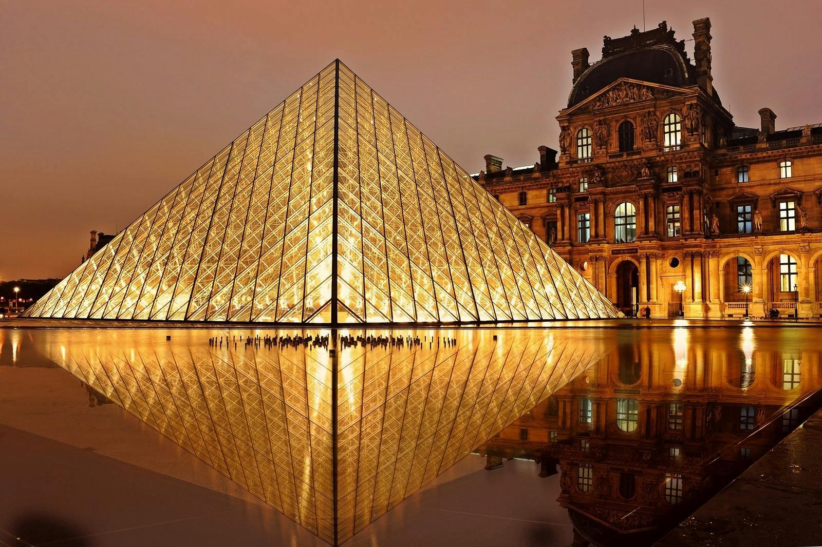 Louvre Museum 1