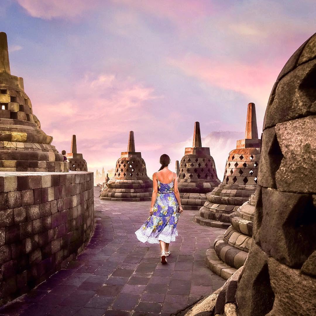 Borobudur Temple: A Breathtaking Sunrise Experience