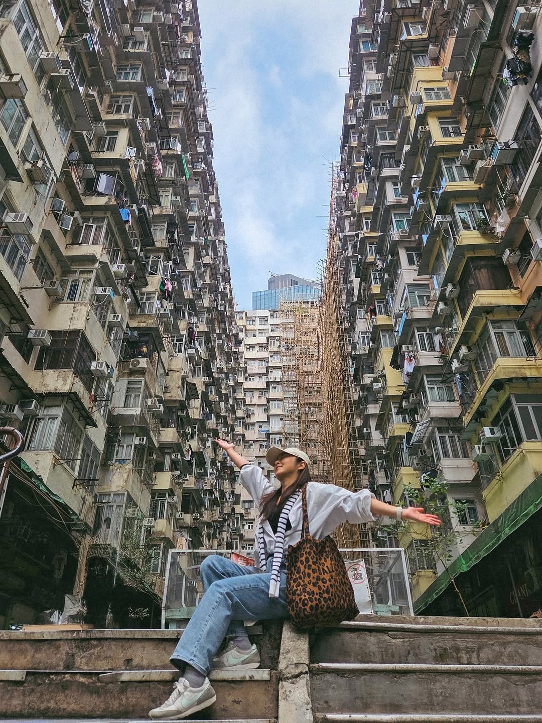 Hong Kong Landmarks and Eateries