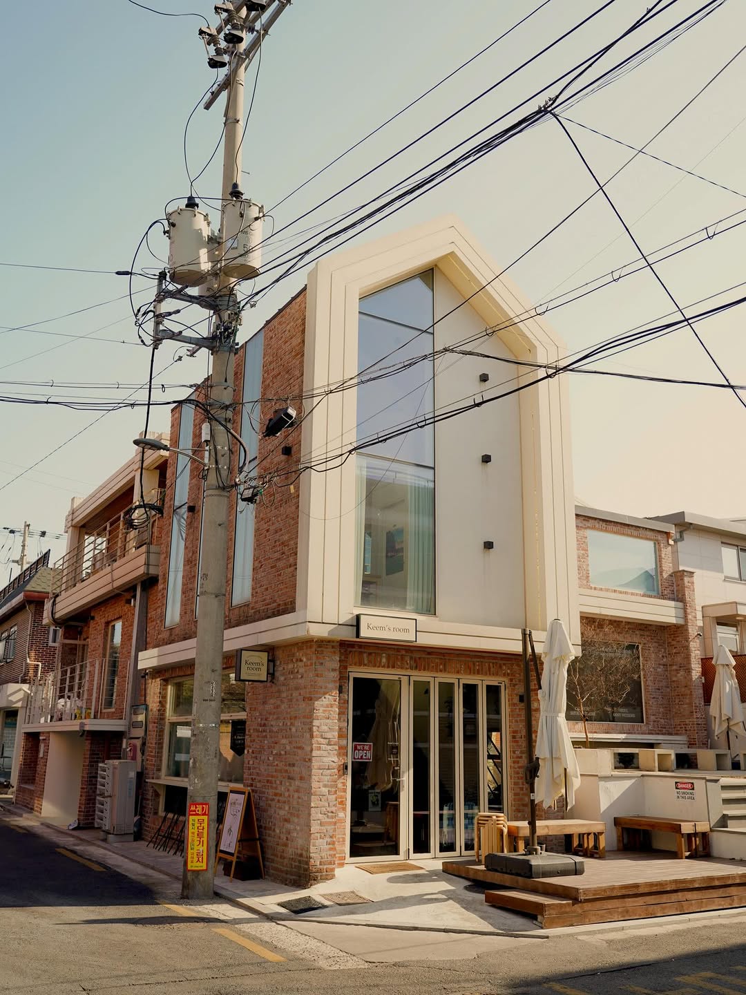 Keem's Room: Yeonheedong Flower Cafe