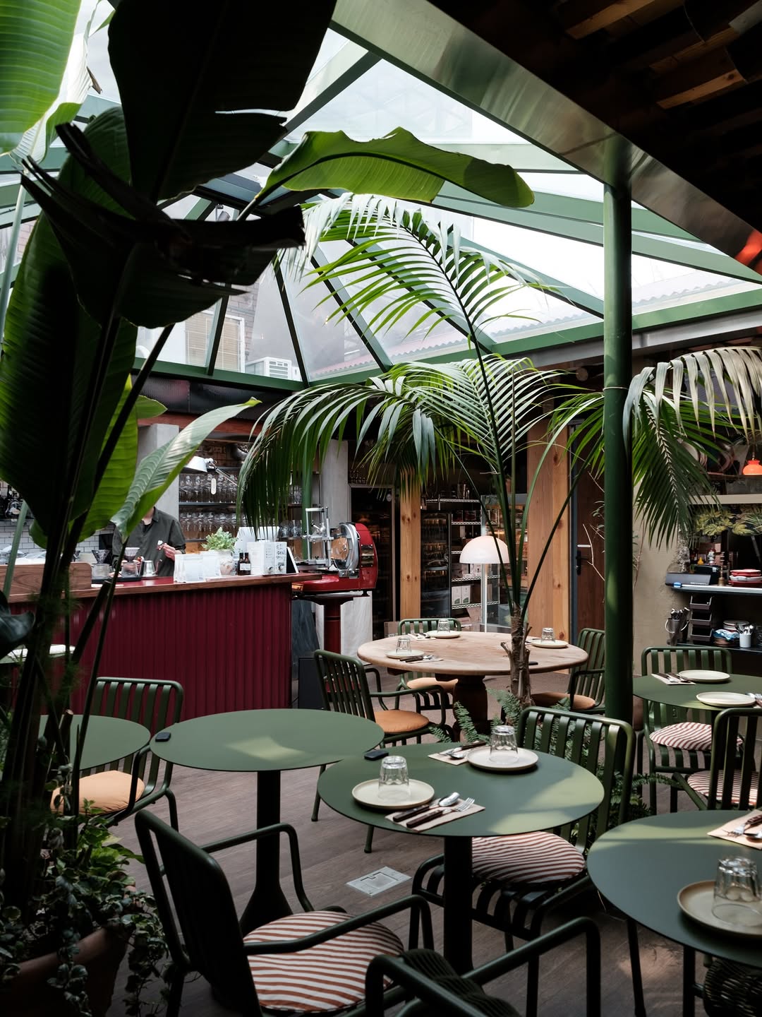 Eight Places for a Spring Outing in Seochon