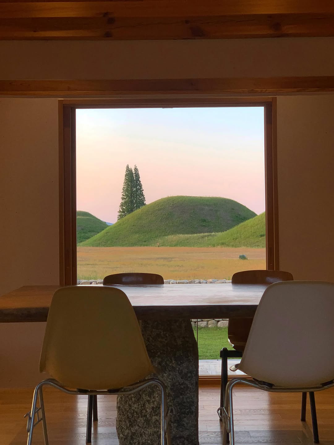 Terarosa Cafe Offers Sunset Views Of Gyeongju Tombs