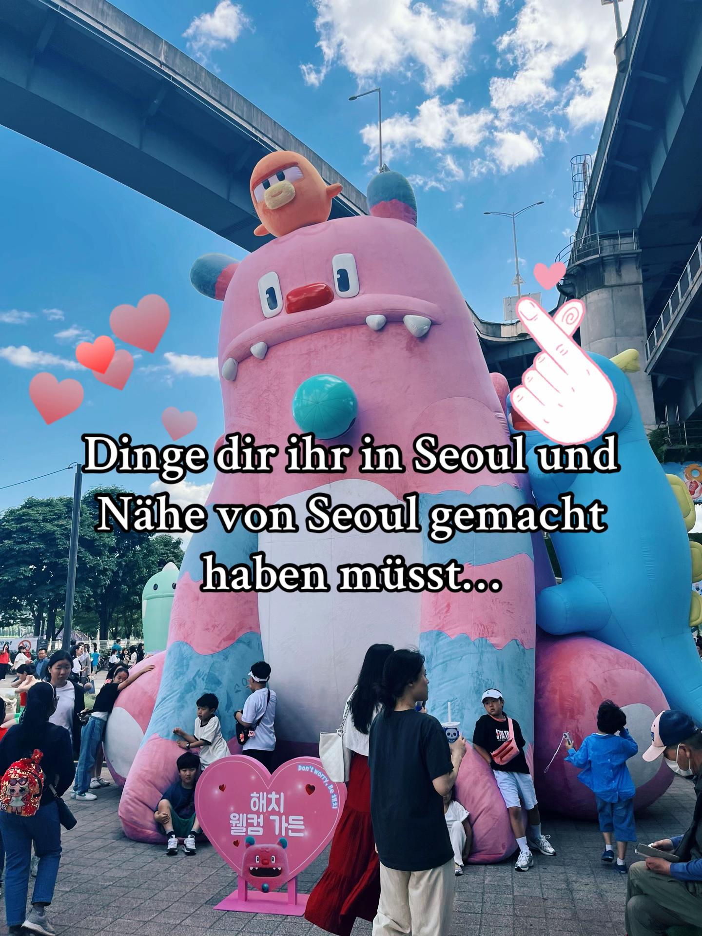 Seoul Attractions: Markets, Temples, and Villages
