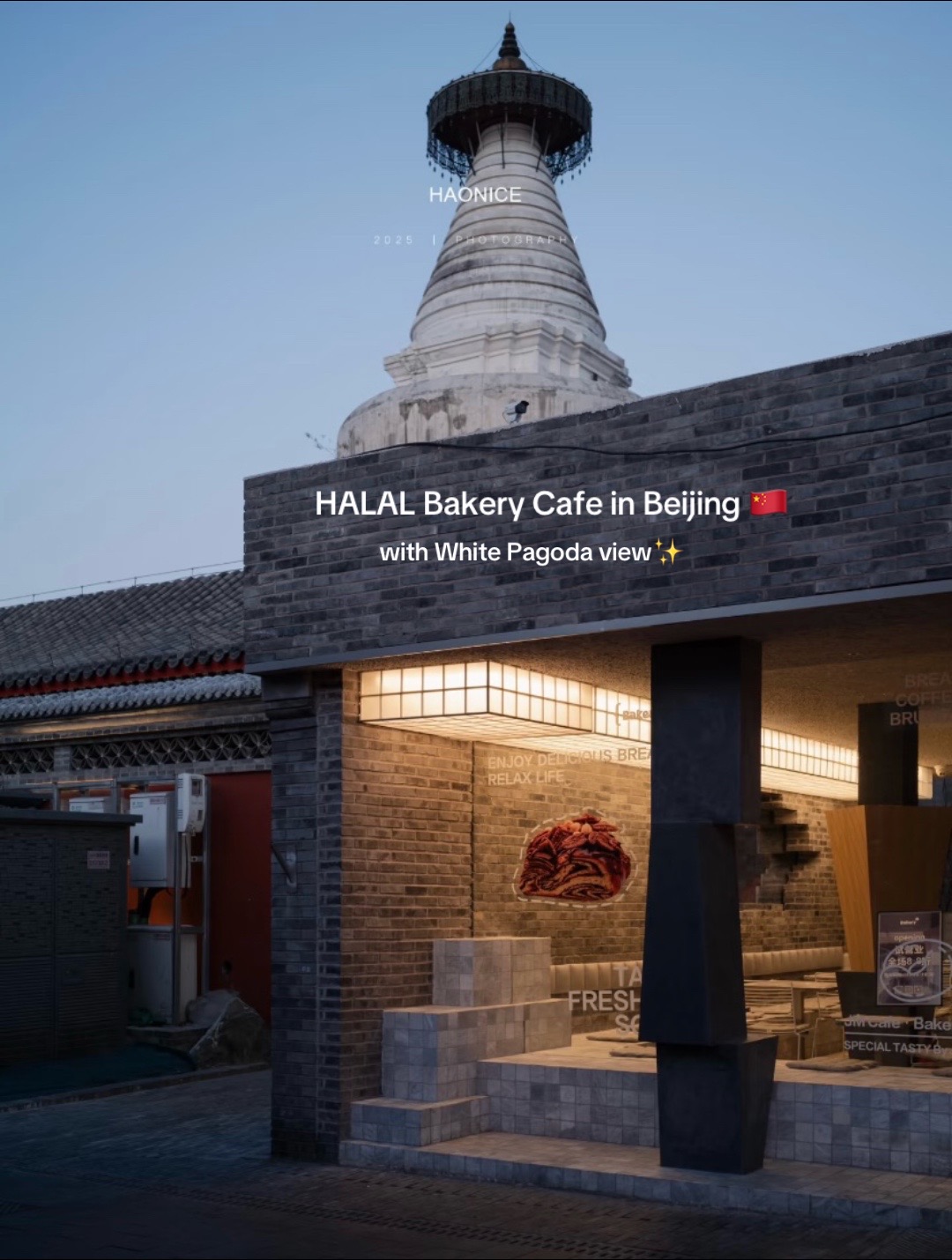 Beijing Halal Cafe Offers White Pagoda Views