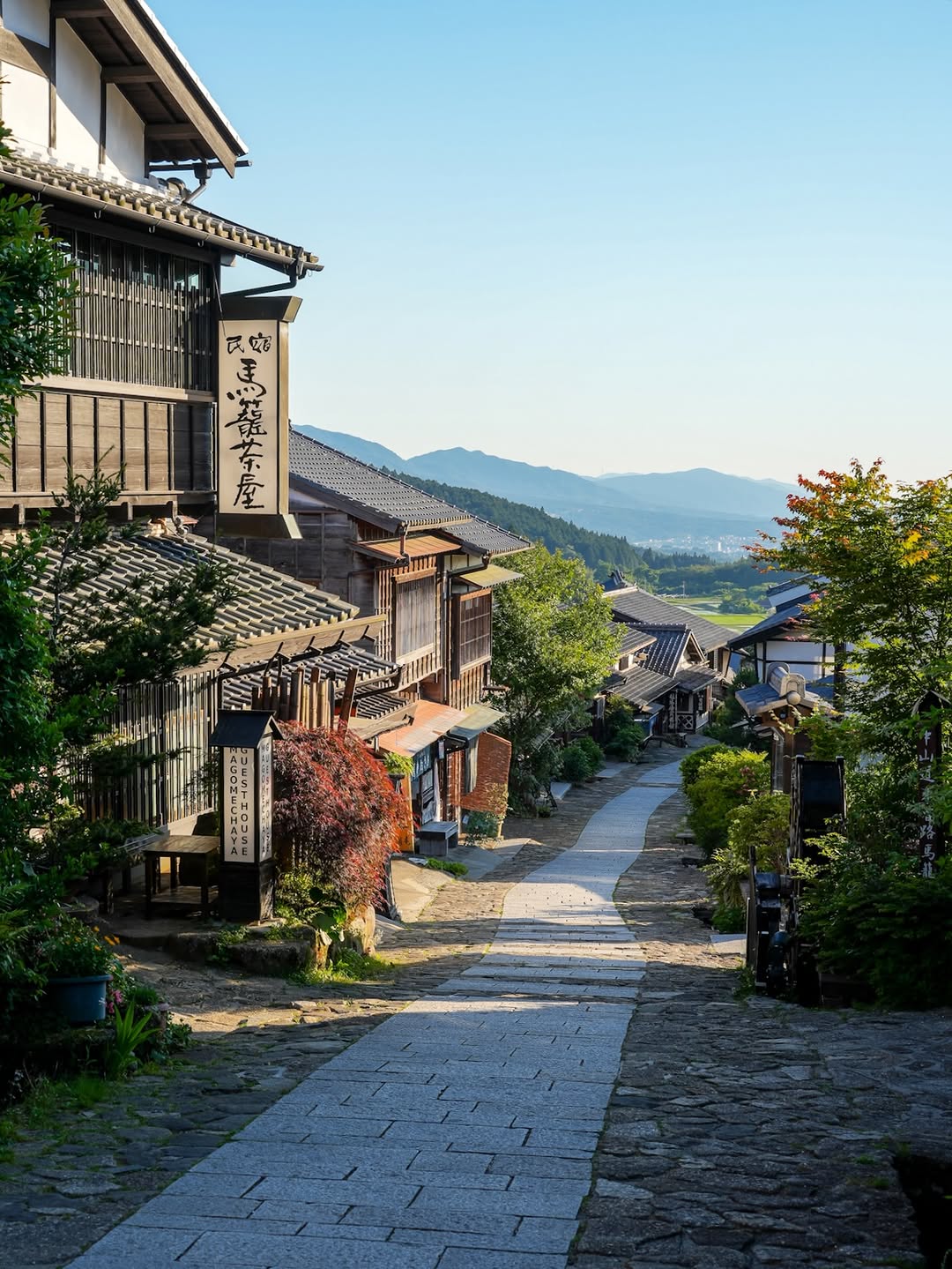 Magome-juku and Tsumago-juku: Nakasendo Trail Trek