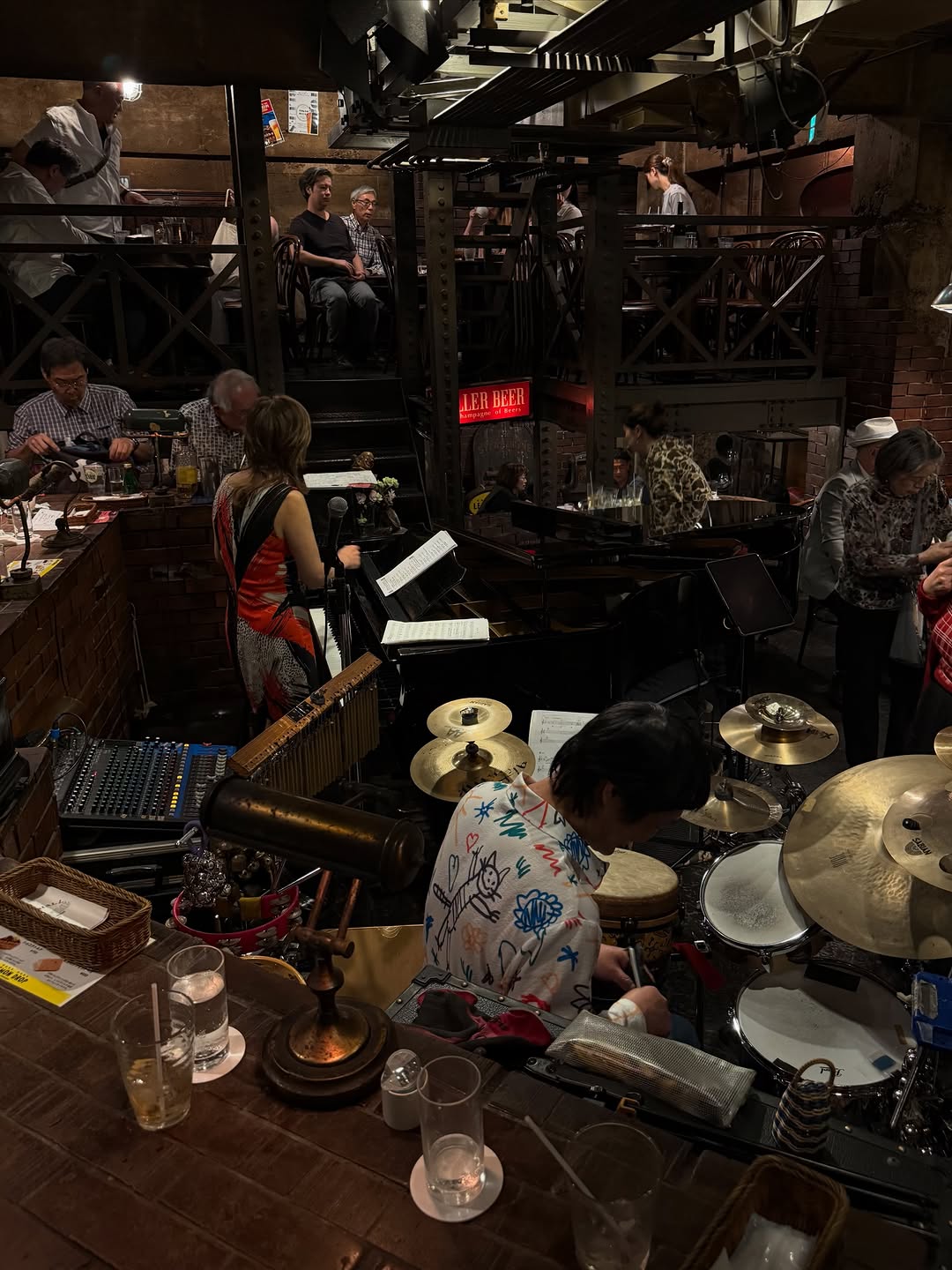 Cozy Jazz Bar Sometime Offers a Vintage Atmosphere