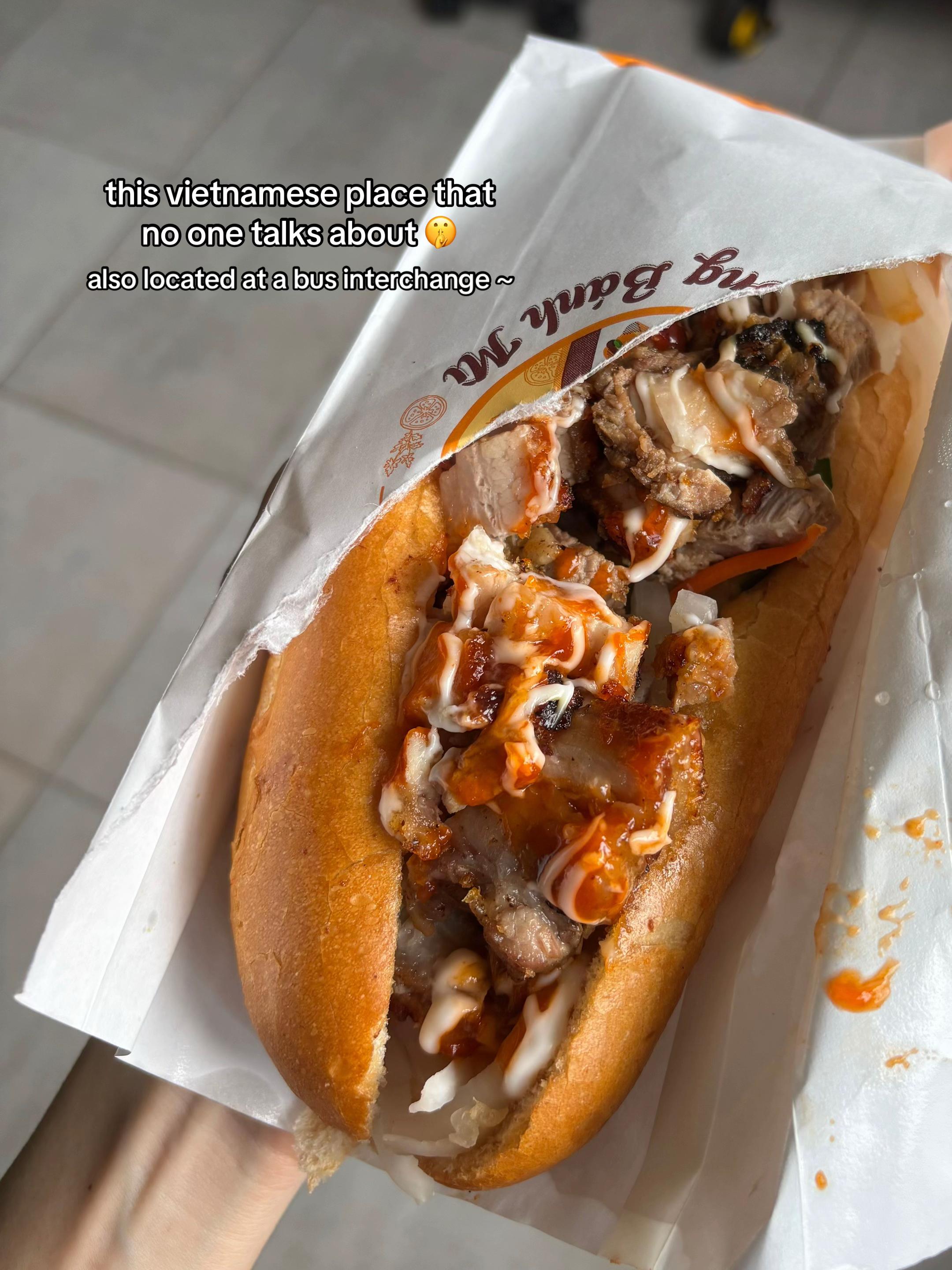 Ba Buong Banh Mi: Must-Try Banh Mi & Pho