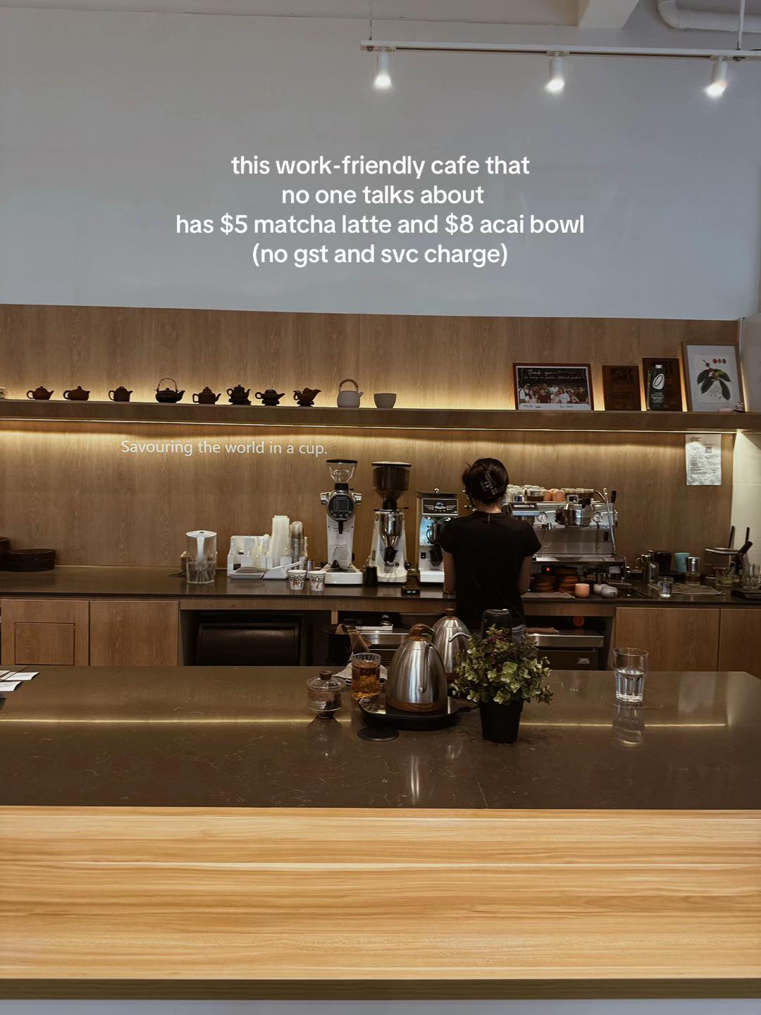 Pacto by Parchmen: Affordable Lattes and Acai Bowls