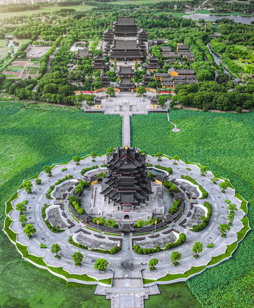 Chongyuan Temple: A Rebuilt Liang Dynasty Buddhist Site