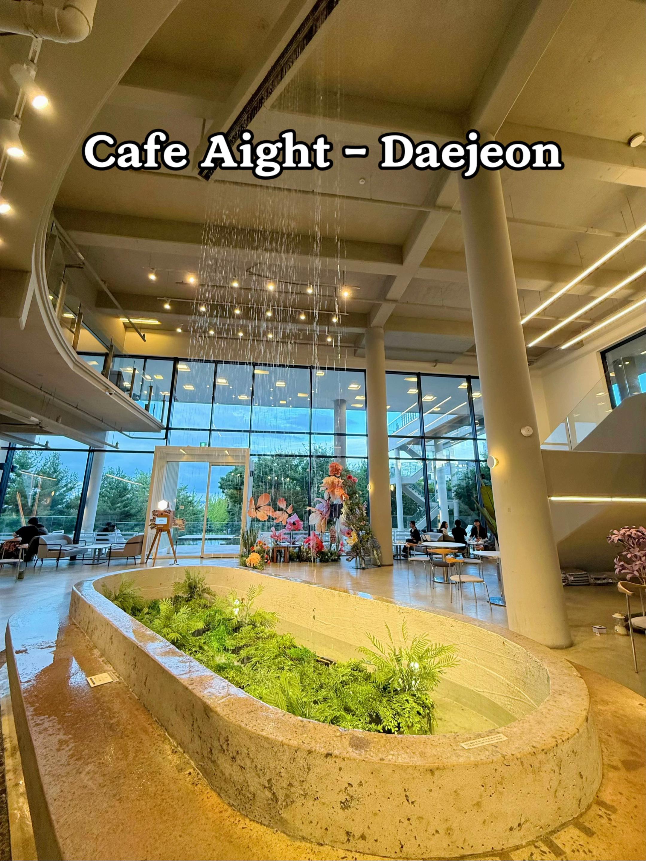 Aight: Beautiful Architecture and Vibe