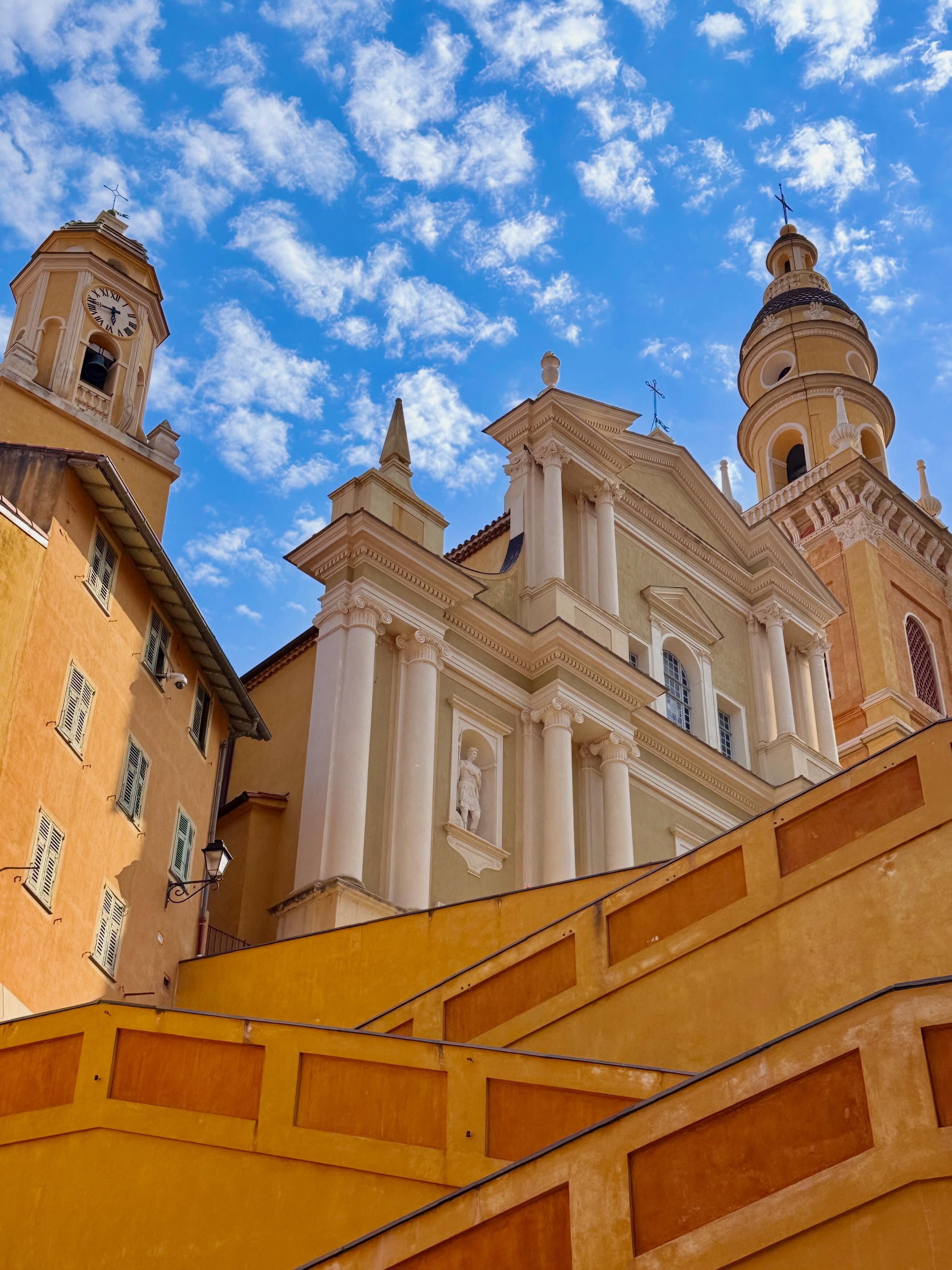 Discover Menton's Best Attractions and Restaurants