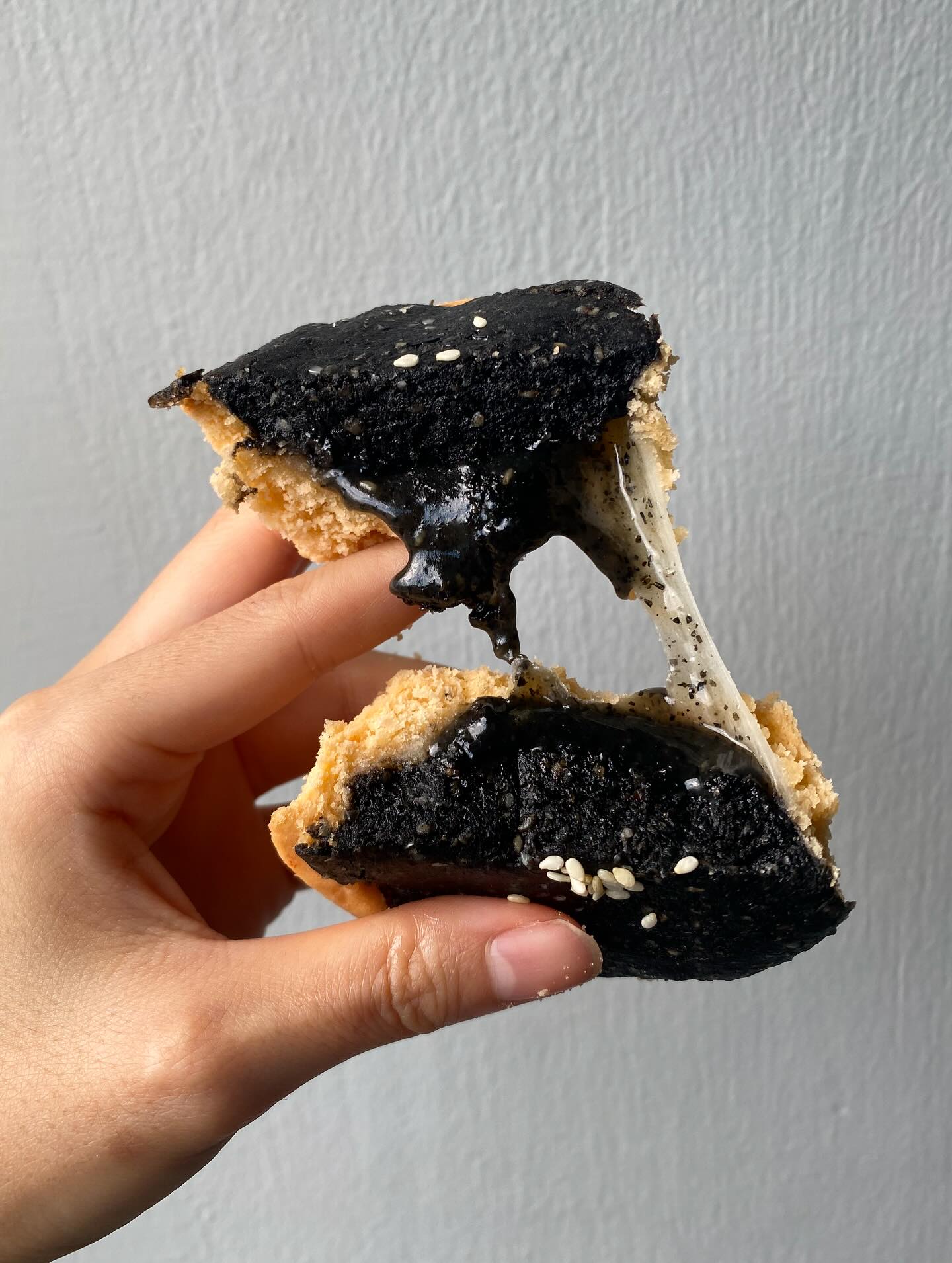 Hung Huat Cakes' Black Sesame Mochi & Orh Nee Tarts
