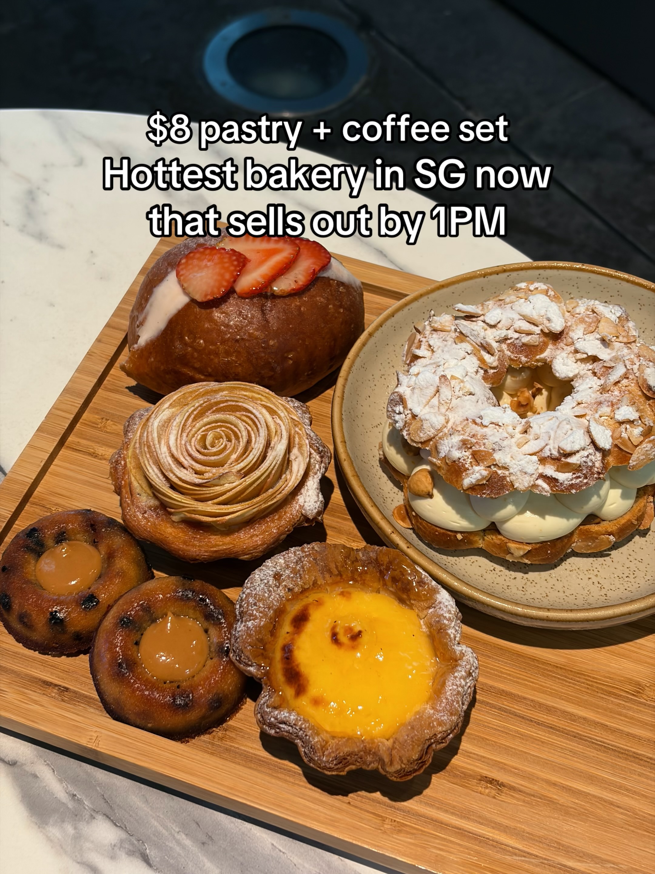 Mimmo Bakery Highlights Pastries and Savory Delights