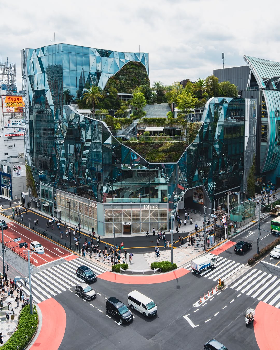 Harajuku's Tokyu Plaza Harajuku Offers Relaxation