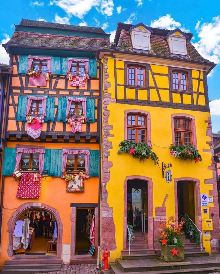 Charming French Towns and Villages
