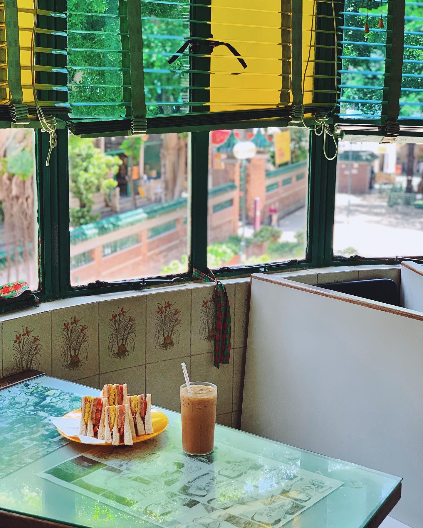 Mido Cafe and Tin Hau Temple Road Charm