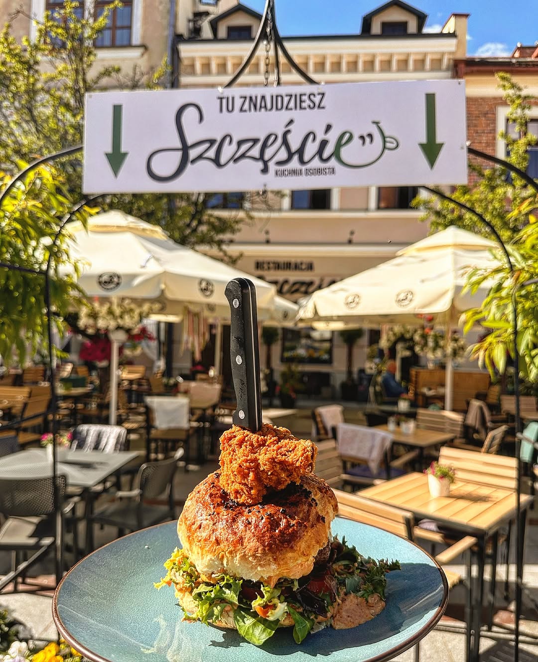 Unique Burgers at Szczęście Restaurant