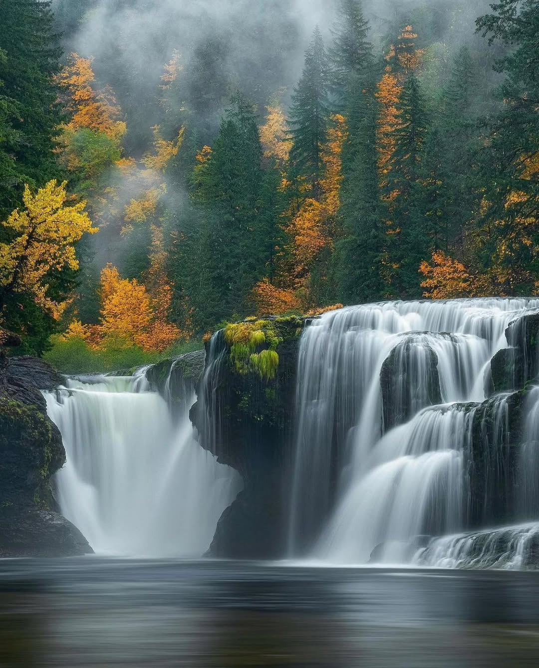 Lower Lewis River Falls In Washington