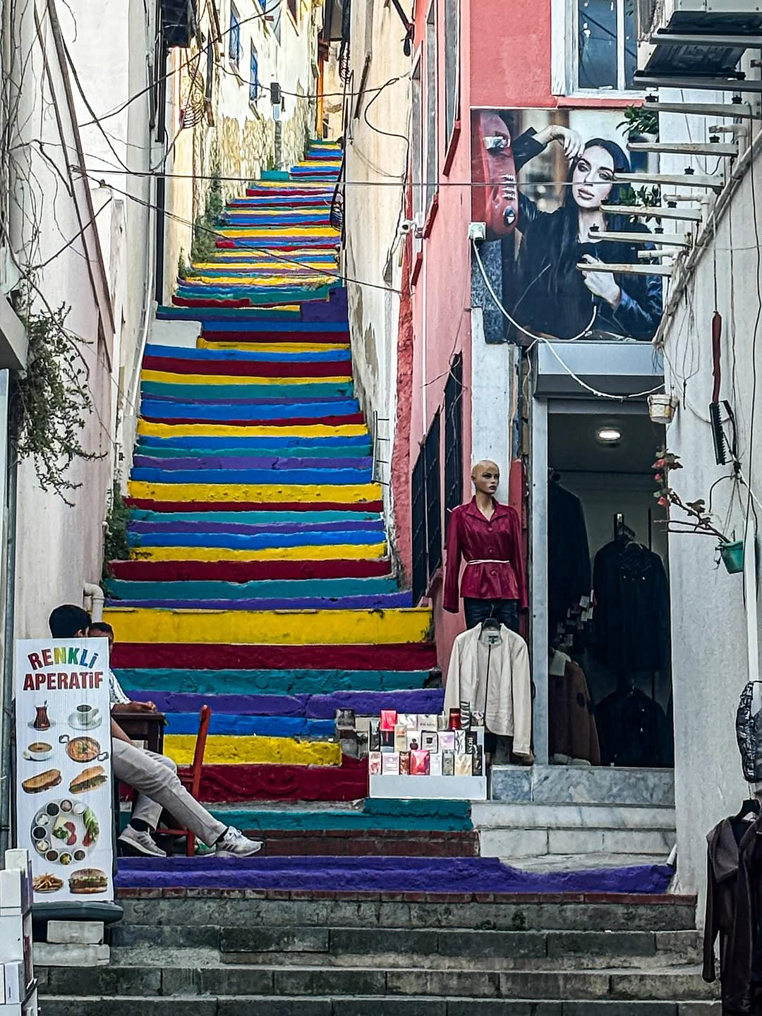 Discover Mutlu Stairs