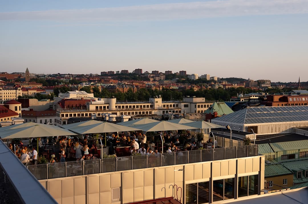 Johanna Steakhouse Offers Rooftop Dining