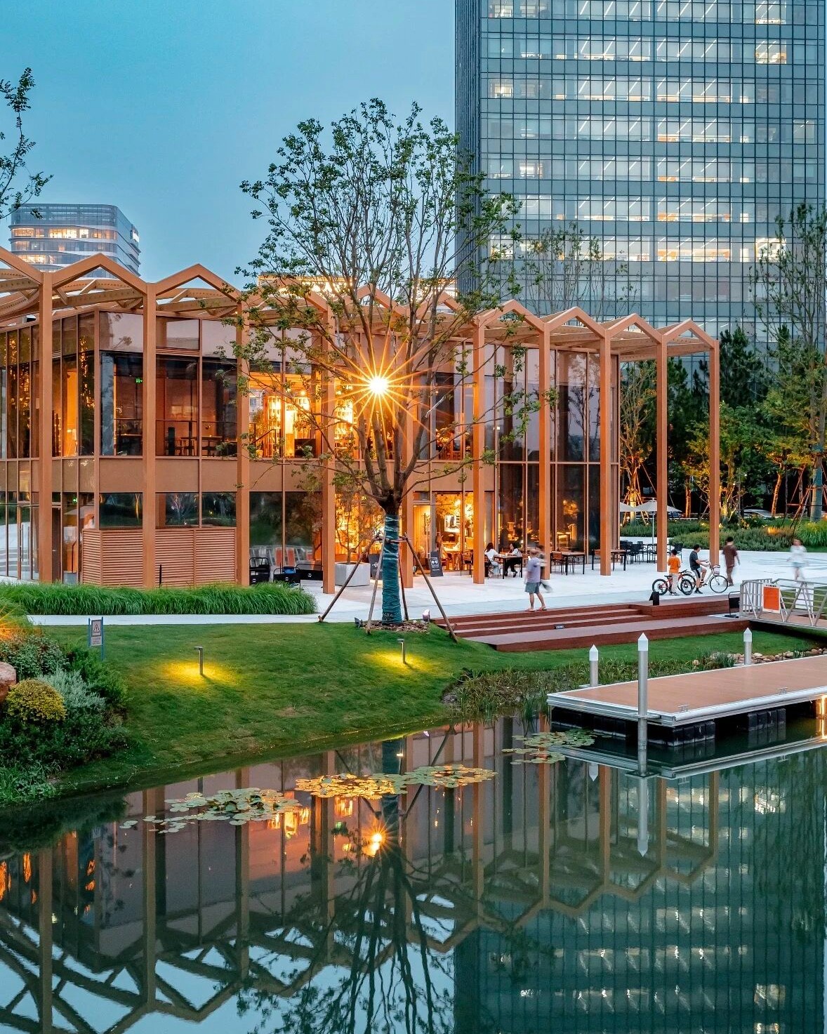 Shanghai's Vintage Train Station Offers Coffee and Drinks