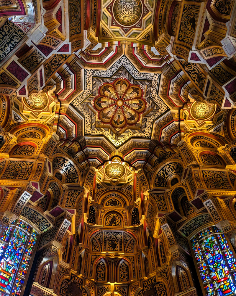 Victorian Arab Room's Islamic Architectural Influences