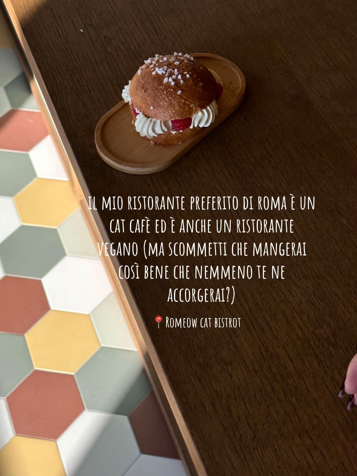 Romeow Cat Bistrot: Vegan Cuisine Meets Feline Friends