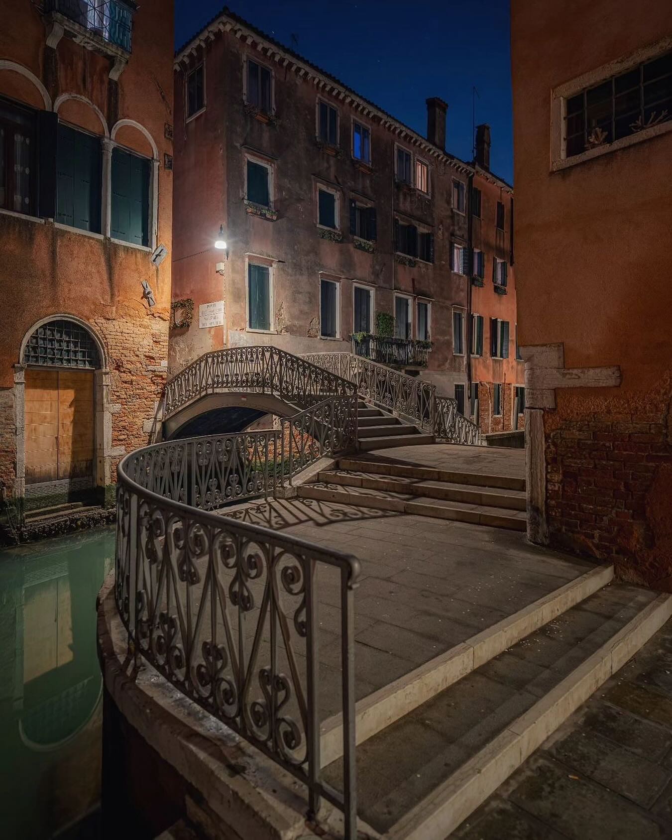 Exploring the Enchanting City of Venice