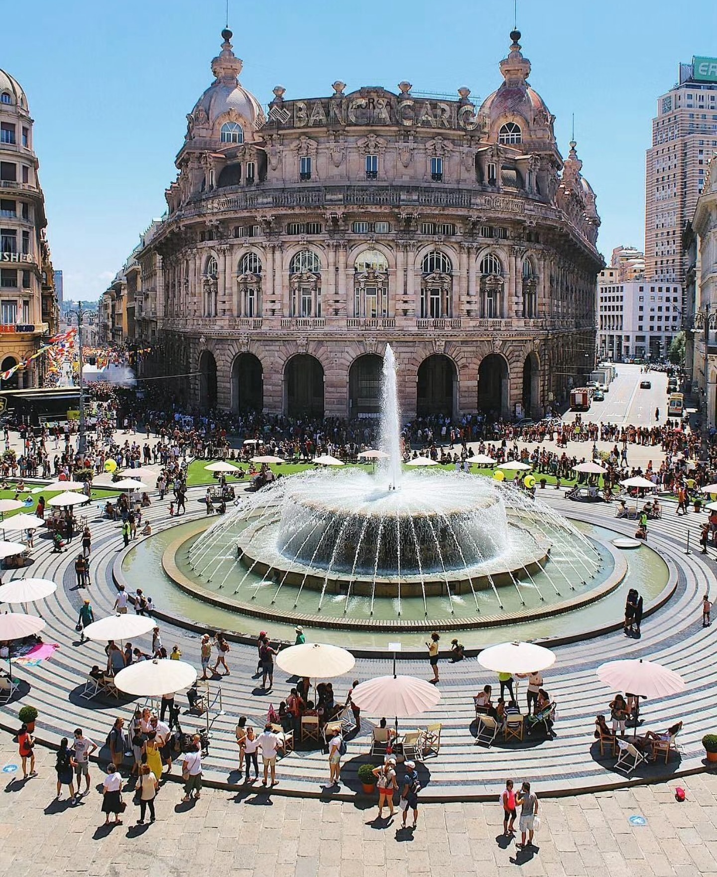 Piazza Raffaele De Ferrari Landmark