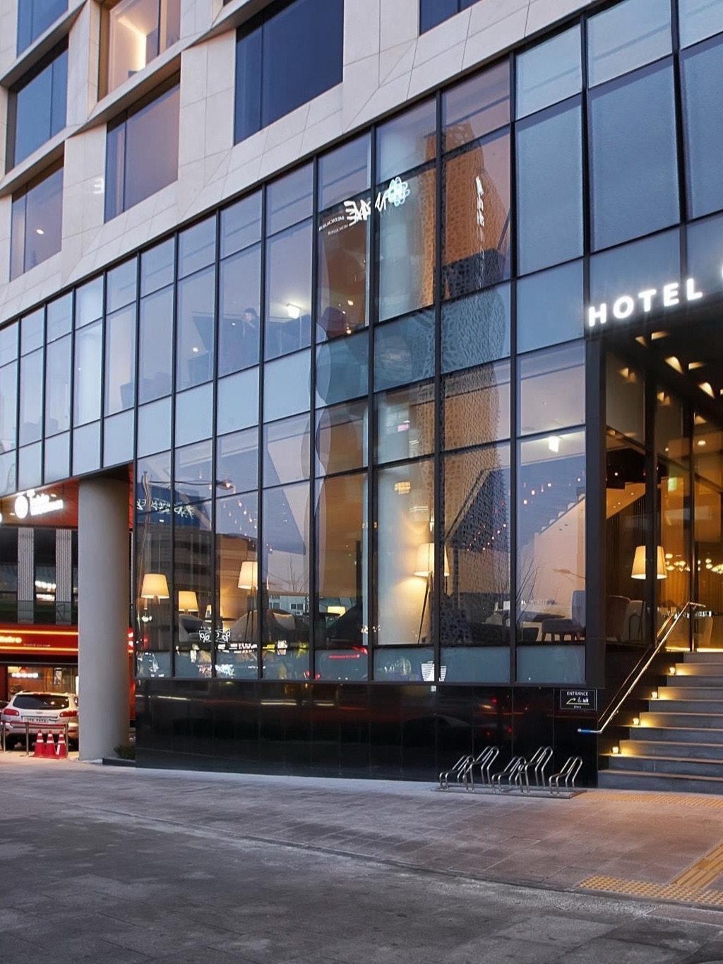 Convenient Seoul Stay in Myeongdong