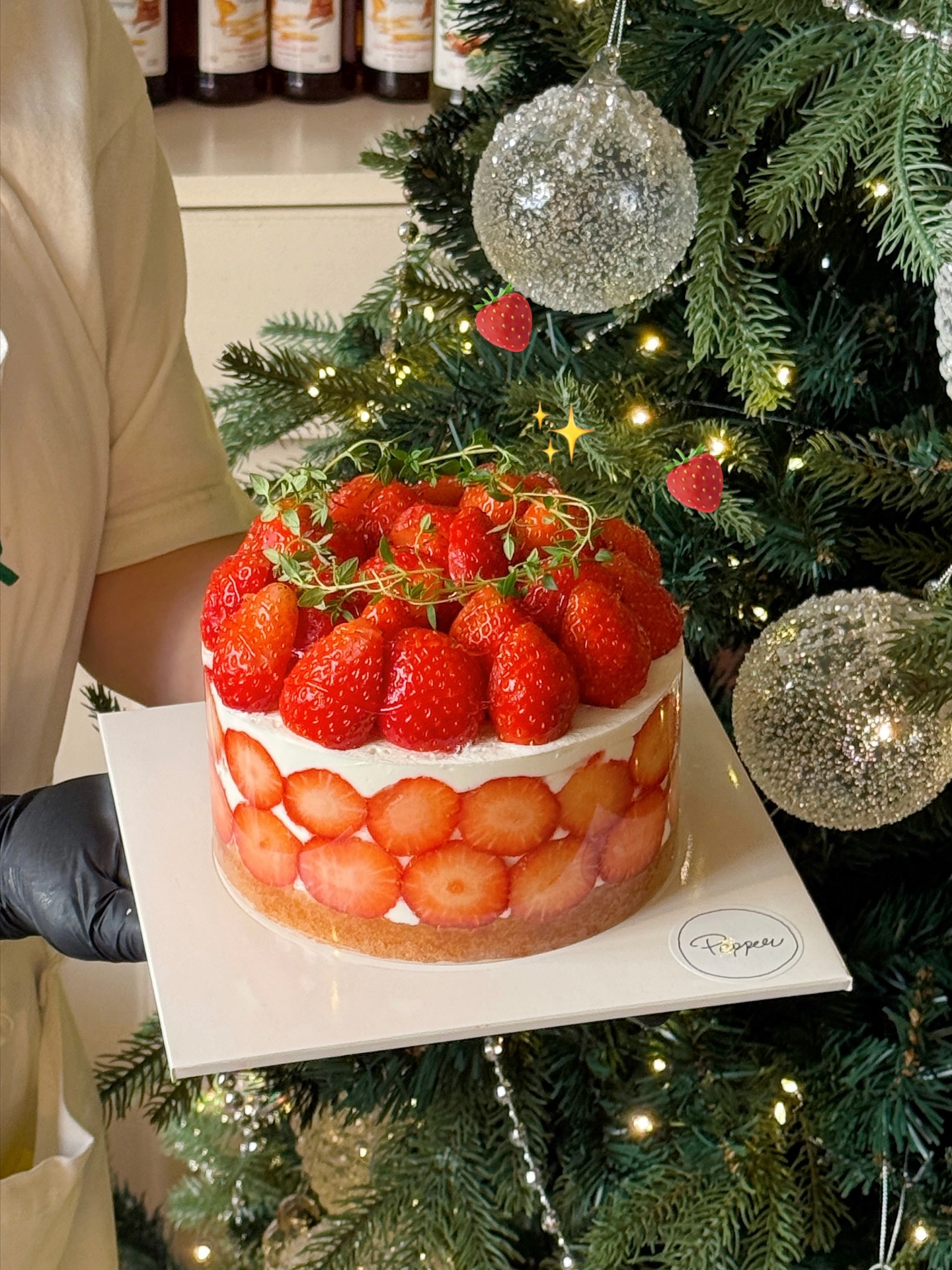 Cafe Pepper Offers Strawberry Cake