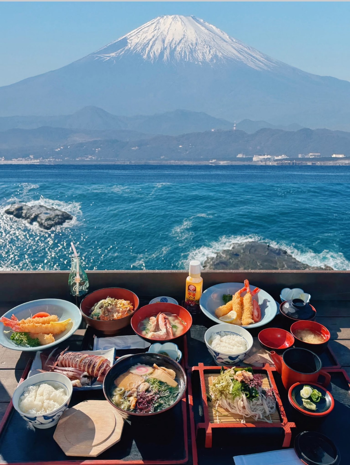 Cliffside Restaurant Offers Ocean Views Near Tokyo