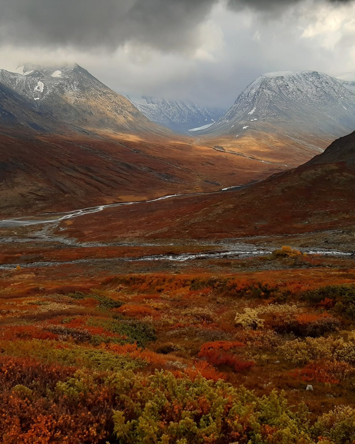 Autumn Adventures in Norway's Jotunheimen Mountains