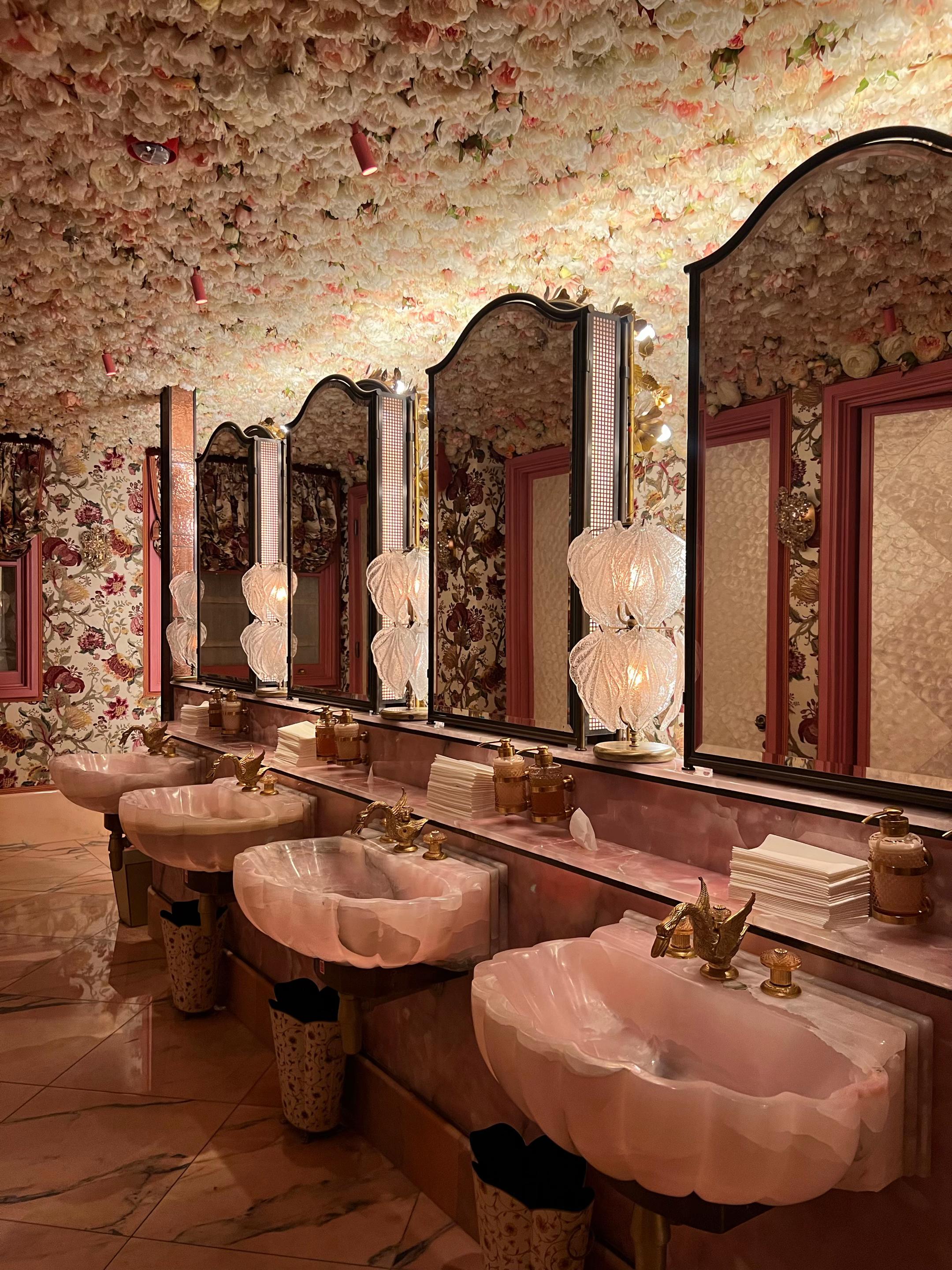 London's Most Luxurious Lavatories