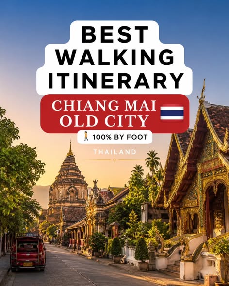 Chiang Mai Old City Walking Tour: Temples and Markets