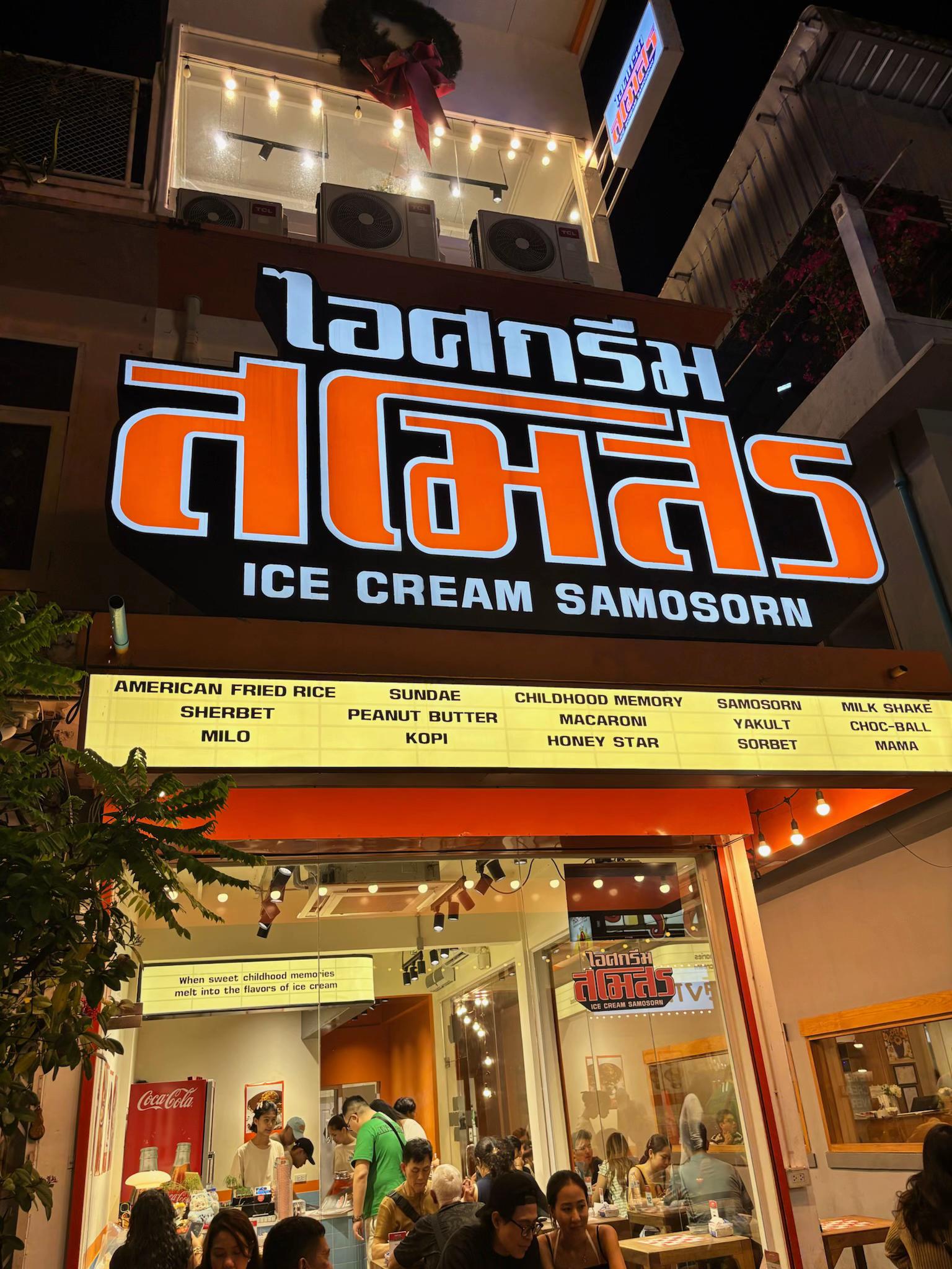 Bangkok's Unique Ice Cream Samosorn