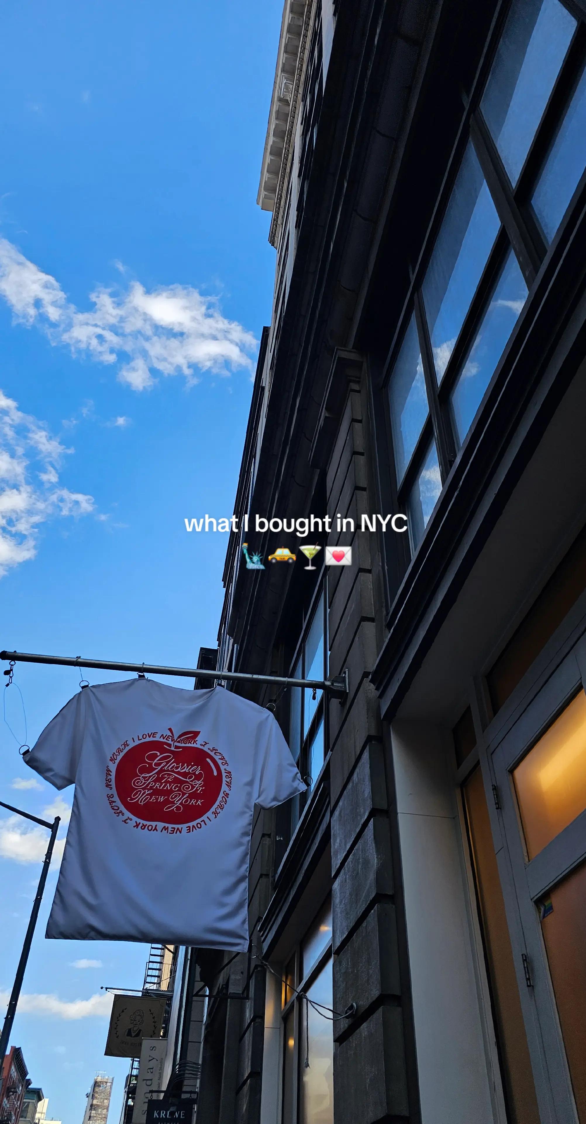 Iconic New York City Landmarks And Shops