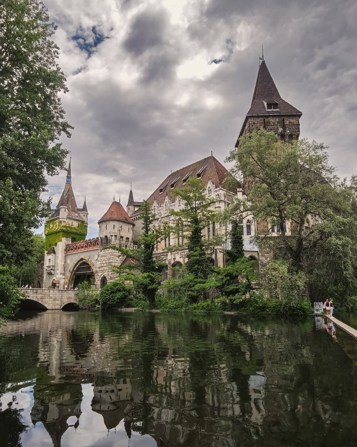 Vajdahunyad Castle: A Budapest Architectural Gem