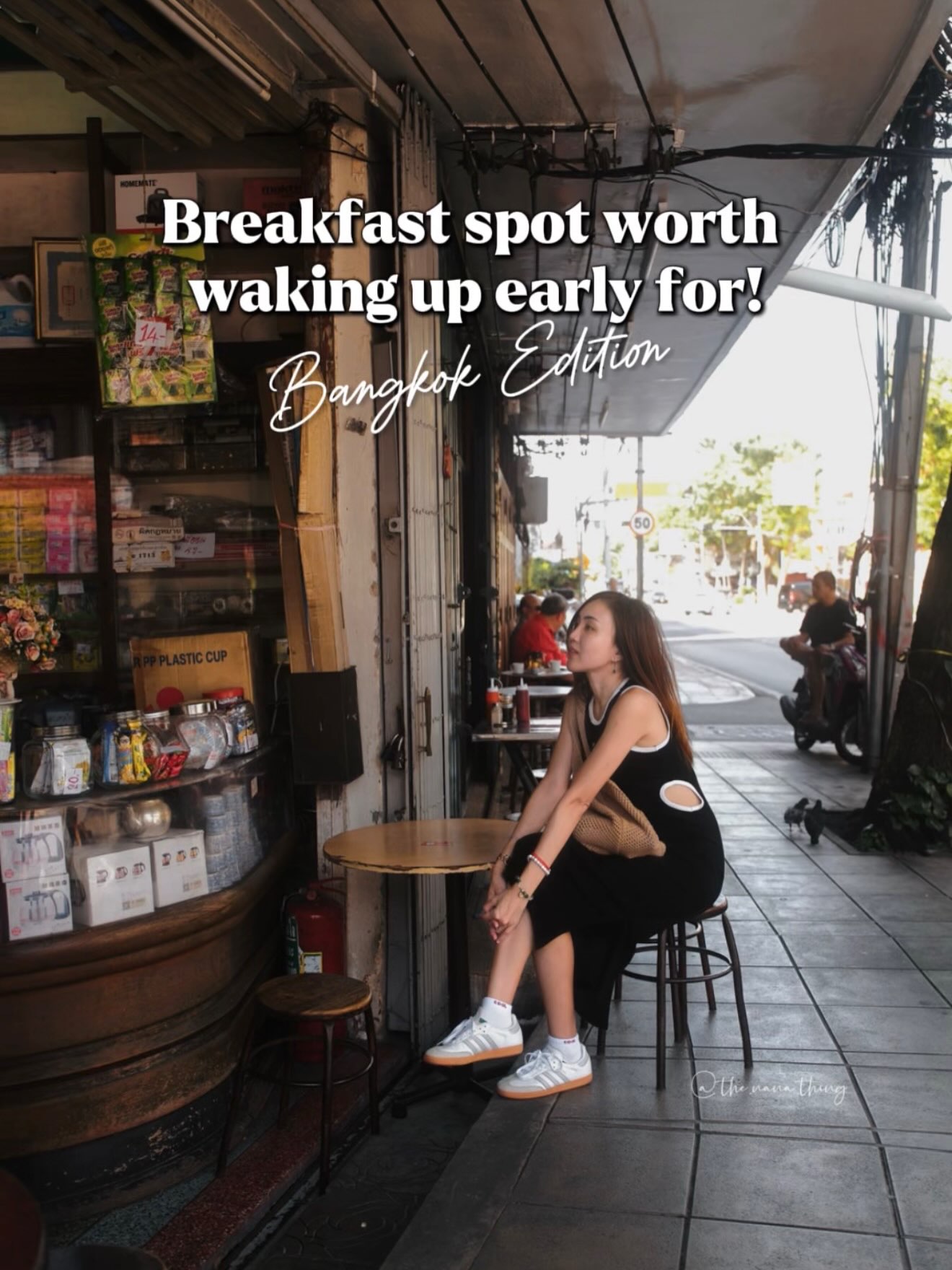 Bangkok's Traditional Breakfast and Coffee Spot