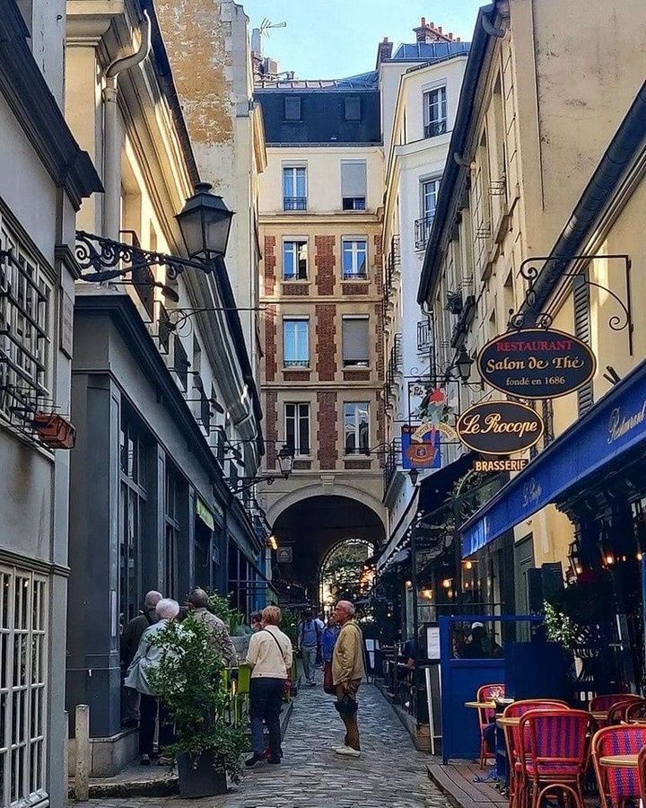 Historic Passageway, Oldest Cafe, and Guillotine Site
