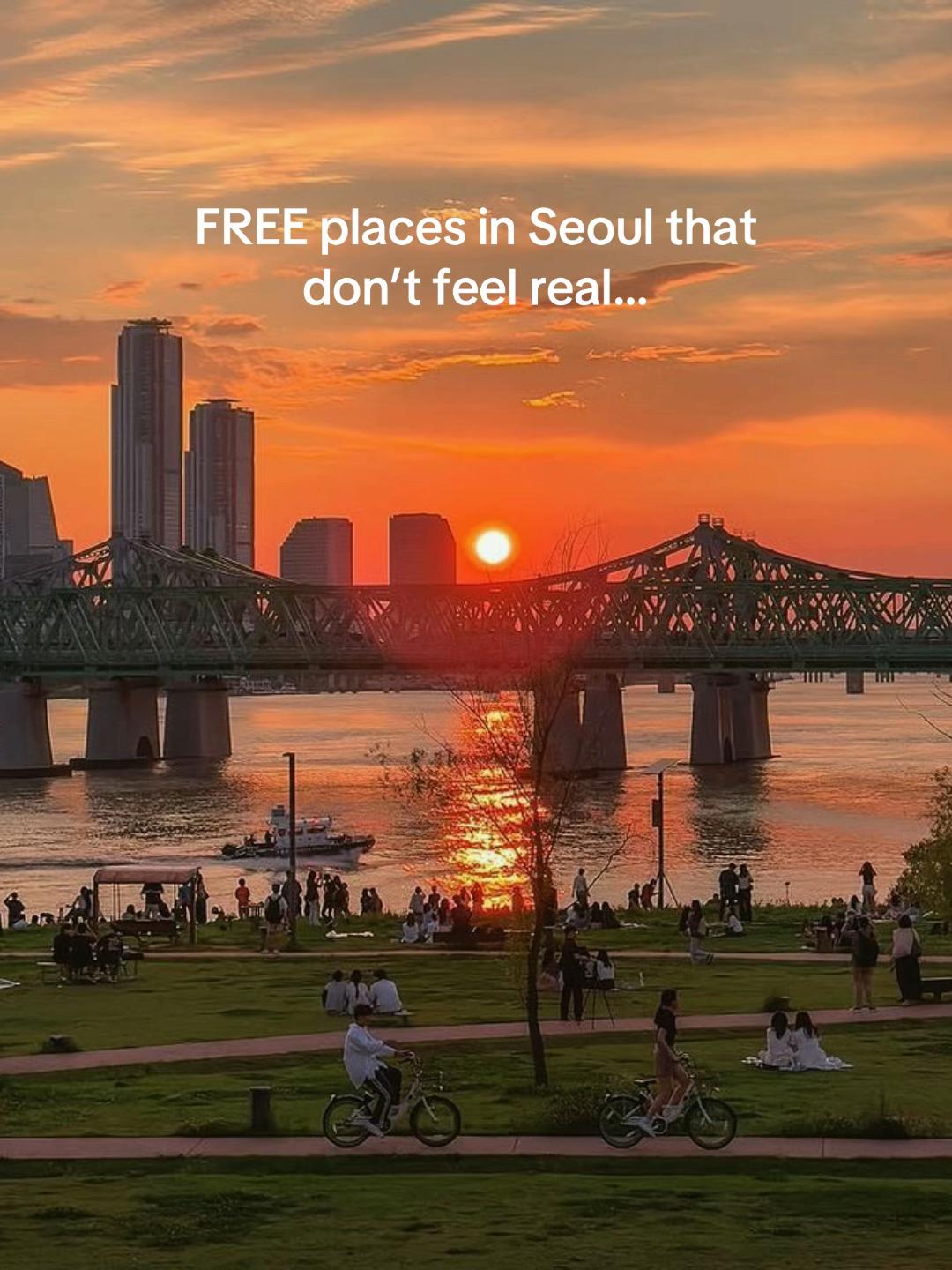 Seoul Parks and Scenic Neighborhoods