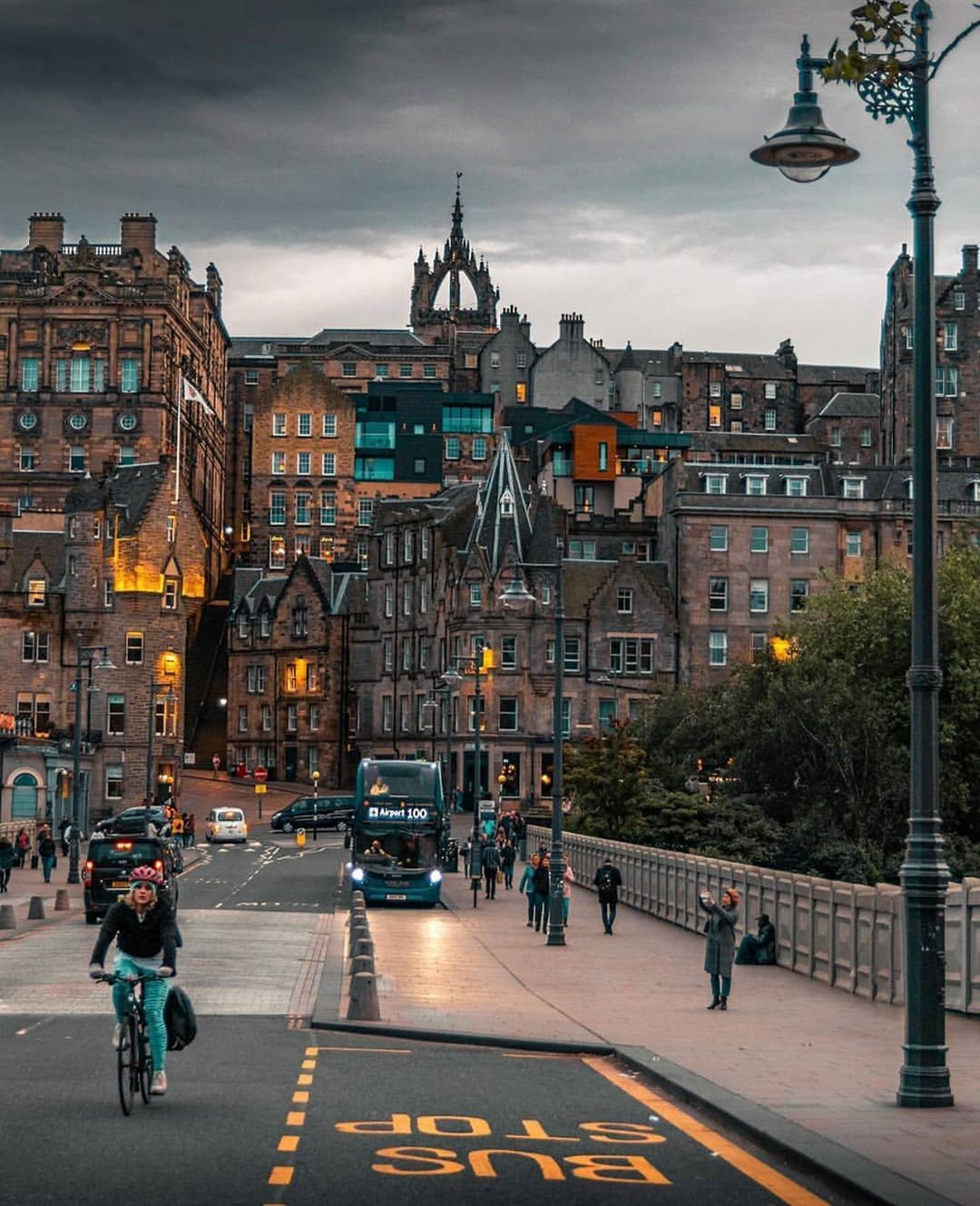 Discover Edinburgh's Mysterious History and Hidden Stories