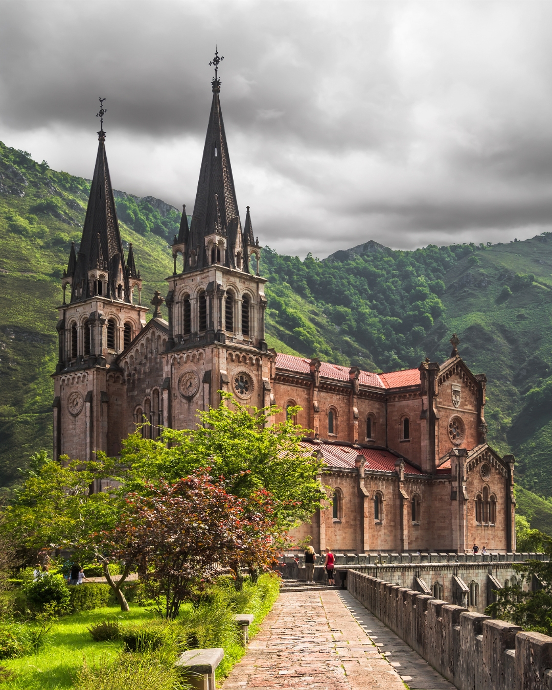 Covadonga And Picos de Europa Nature Sanctuary