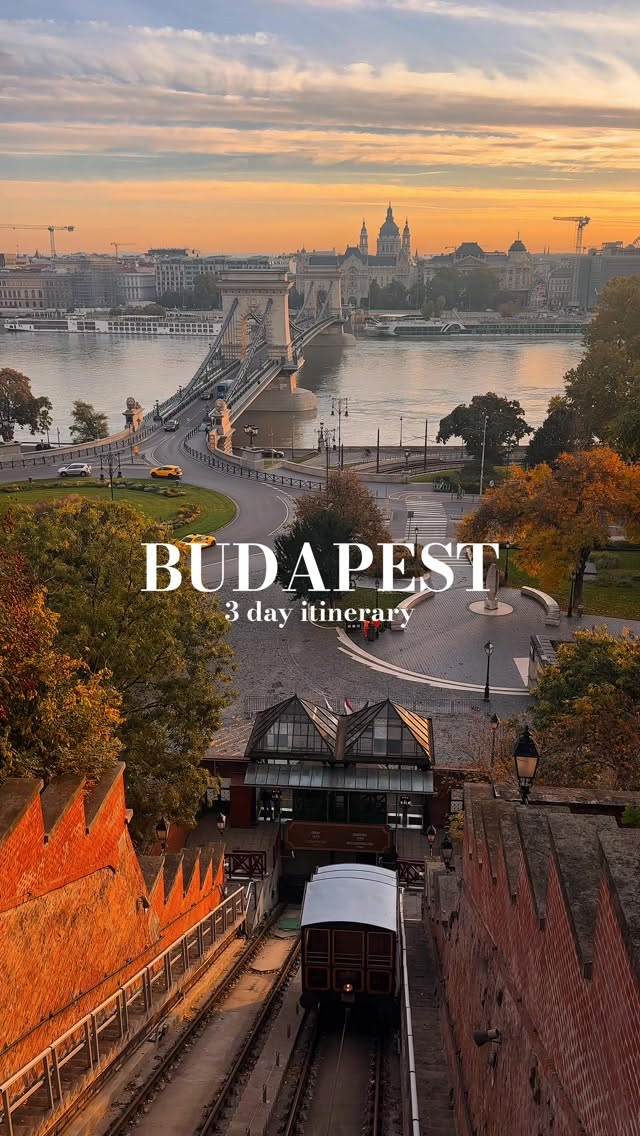 Budapest Autumn Itinerary: Castles, Baths, and Cafes