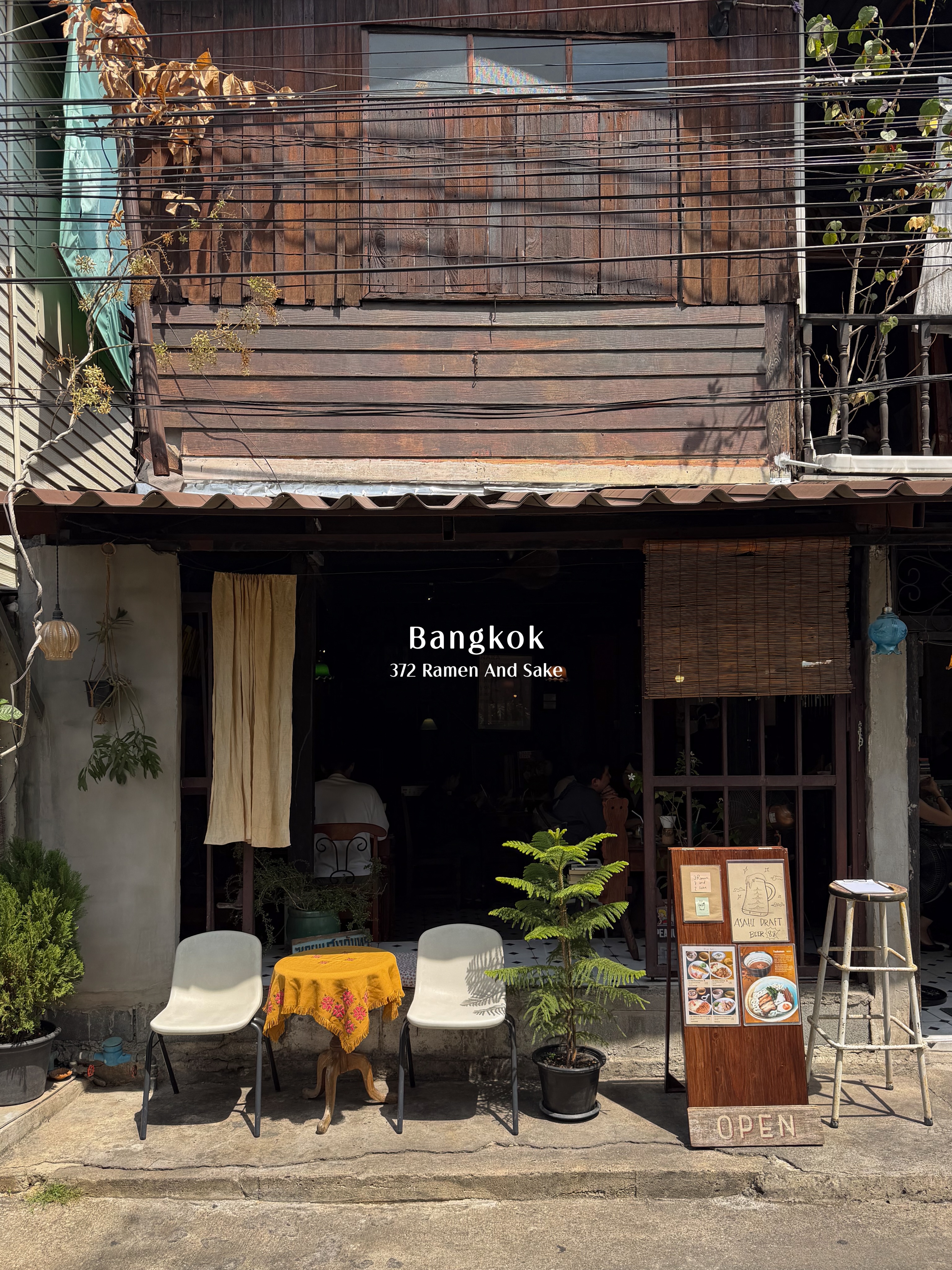 Bangkok Ramen Spot Offers Rich Broth And Chewy Noodles