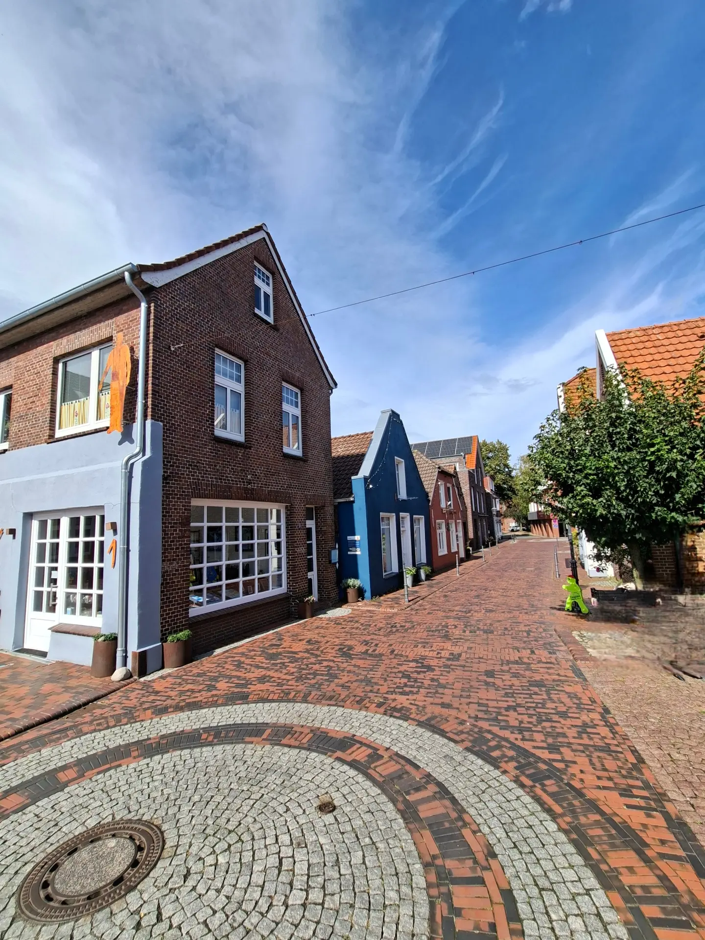 Esens' Historic Landmarks and Photo Walk