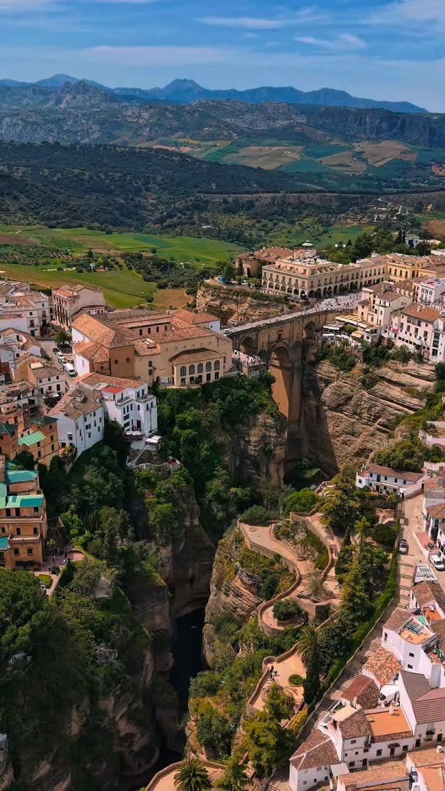 Ronda's Puente Nuevo Viewpoint